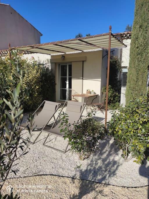 L'Autre Perle, Balneo En Supplement, Le Clos Des Perles Tourtour Exterior photo