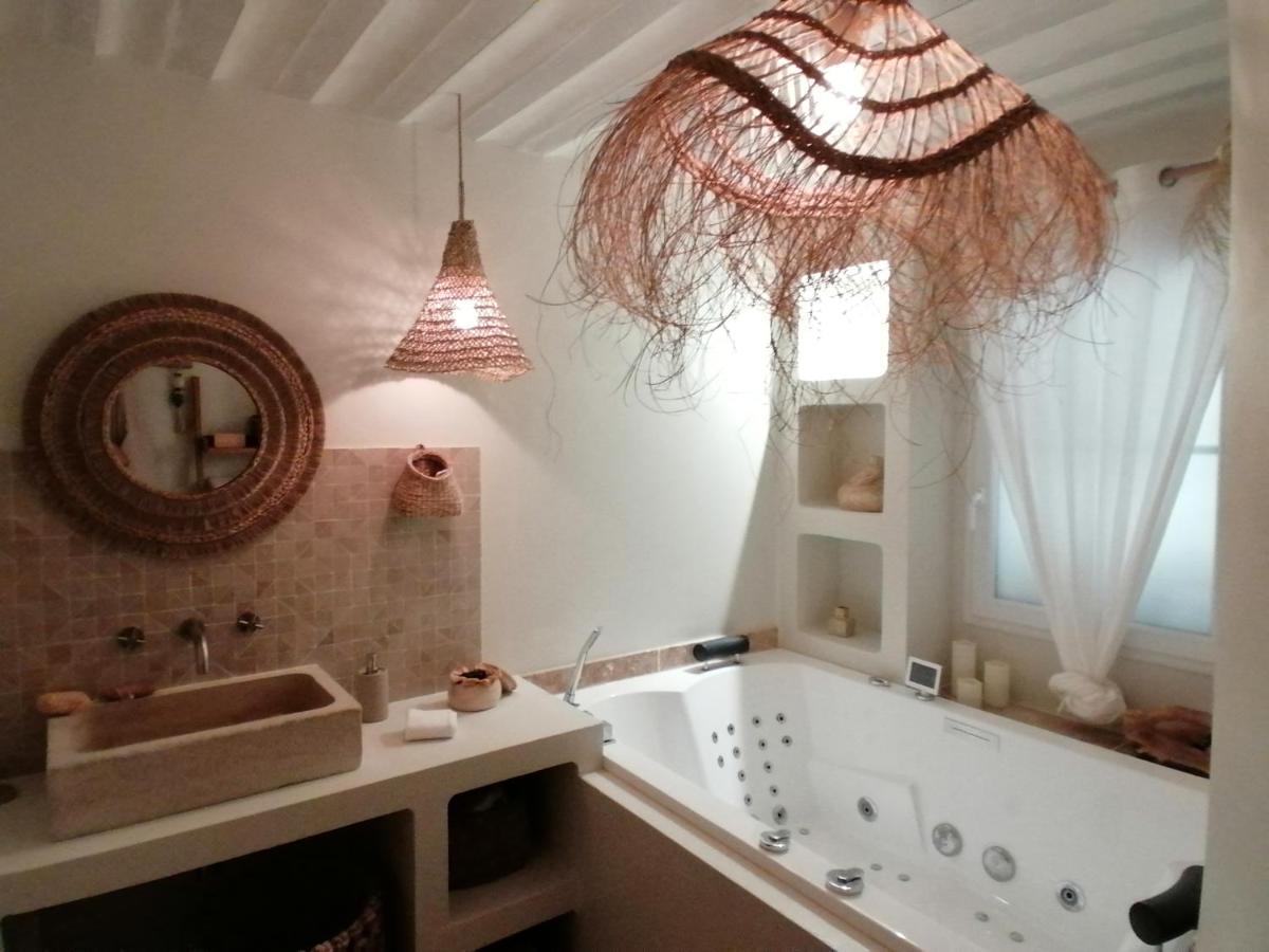 L'Autre Perle, Balneo En Supplement, Le Clos Des Perles Tourtour Exterior photo